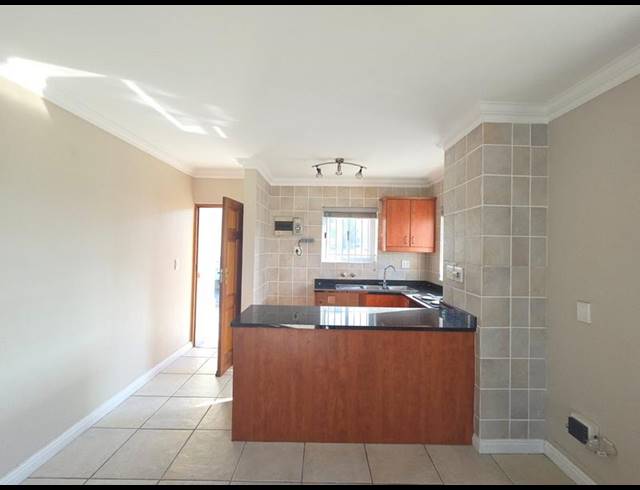 2 BEDROOM APARTMENT FOR SALE IN TYGER WATERFRONT